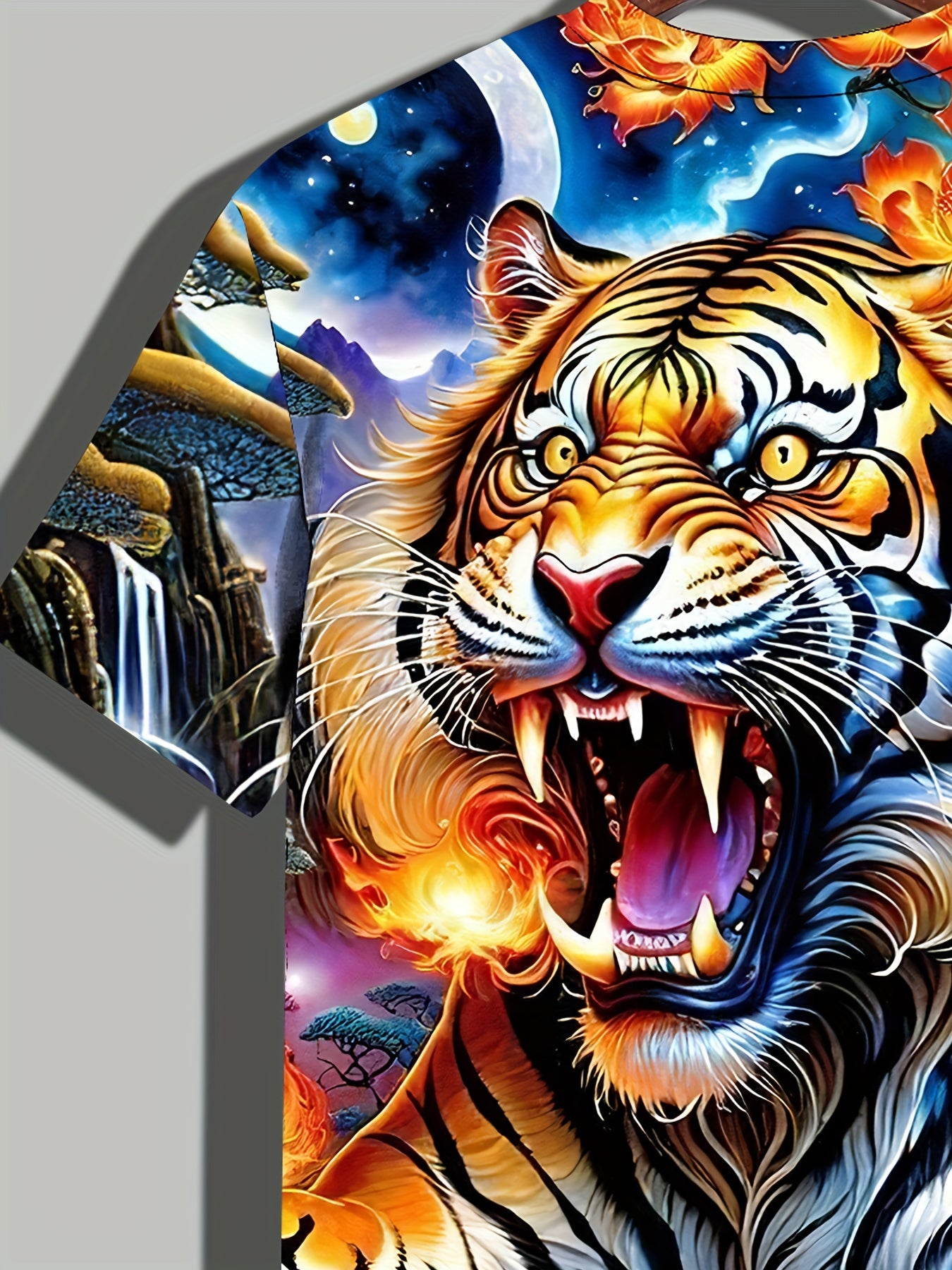Mens Tiger Print T-Shirt - Lightweight & Breathable Casual Tee with Crew Neck - Perfect for Outdoor Adventures, All-Day Comfort - Short Sleeve, Stylish Mens Clothing